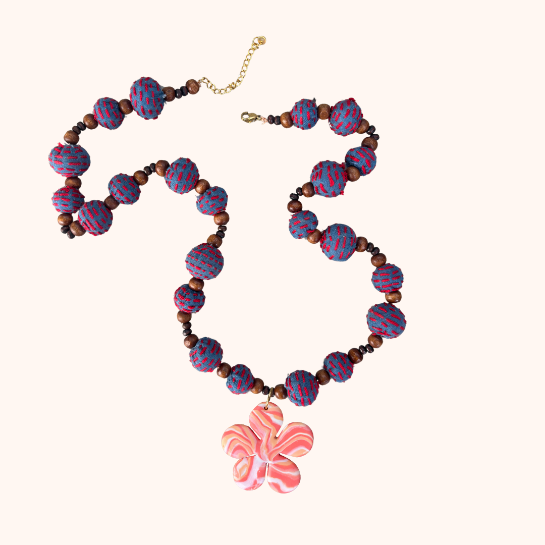 Kralenketting met Bloem