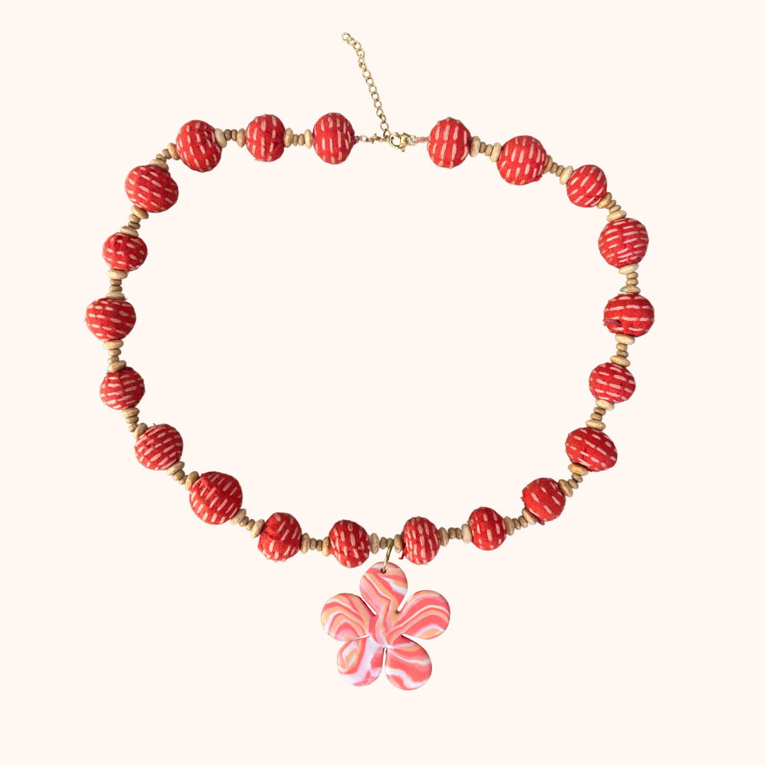 Kralenketting met Bloem