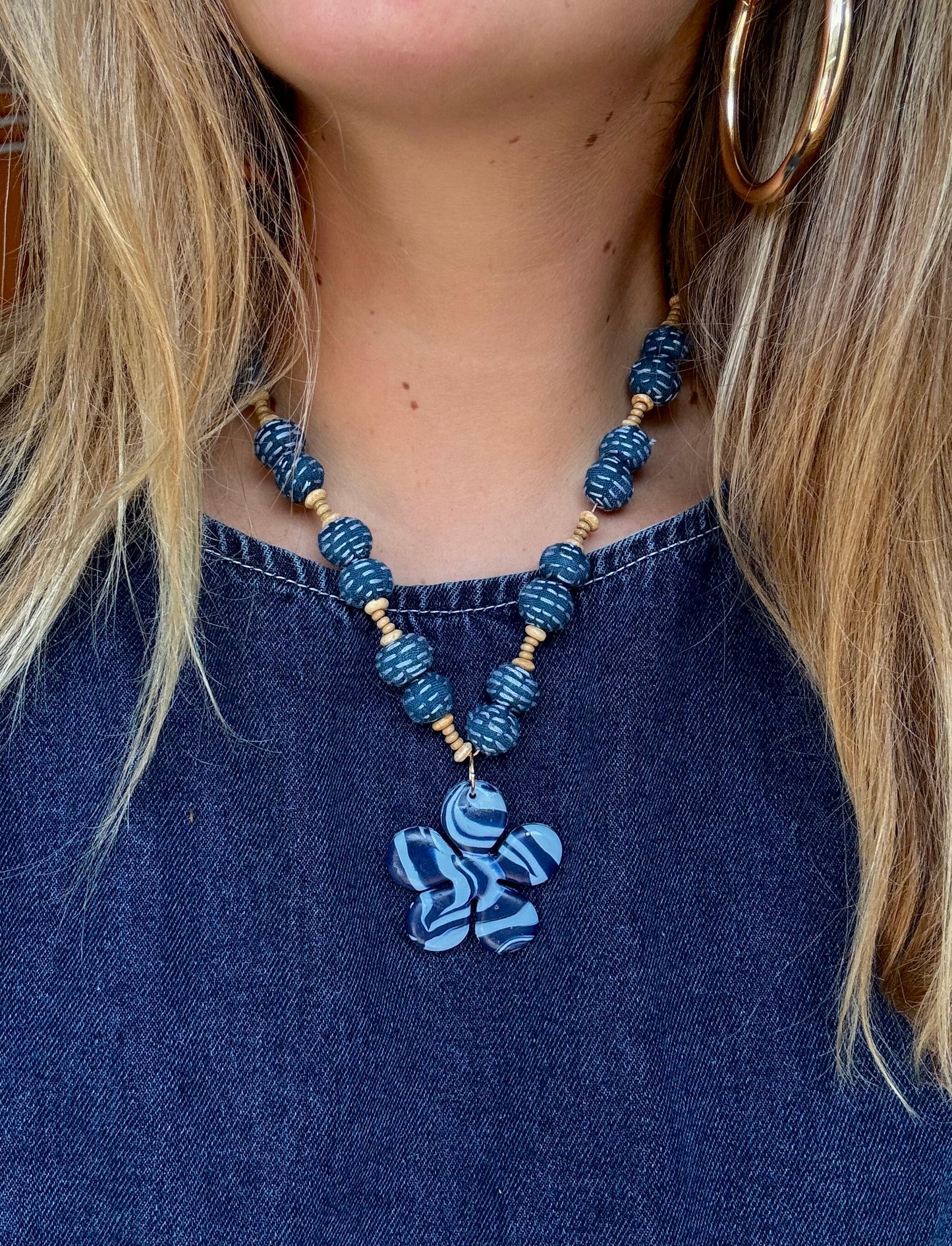 Kralenketting met Bloem