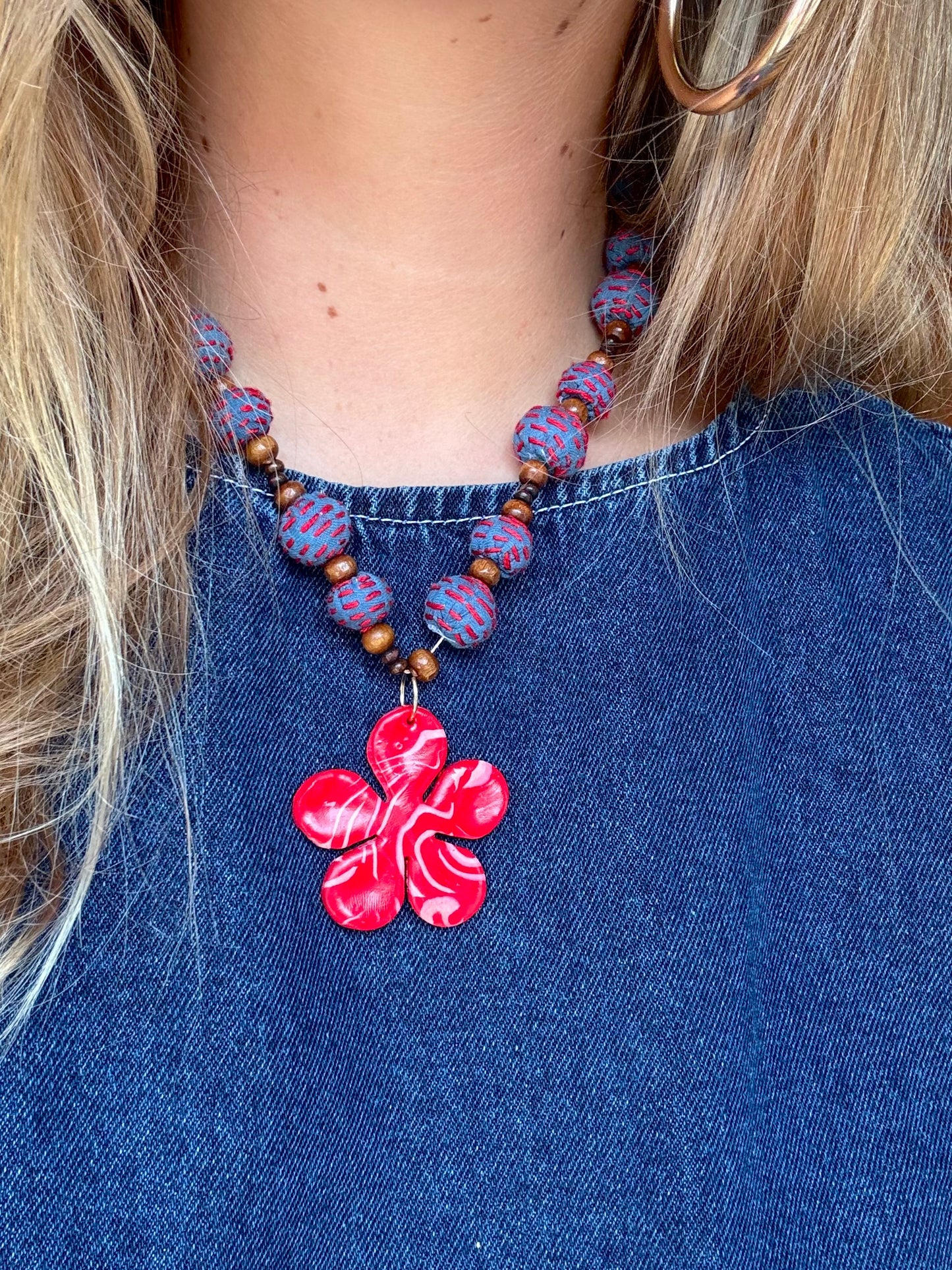 Kralenketting met Bloem