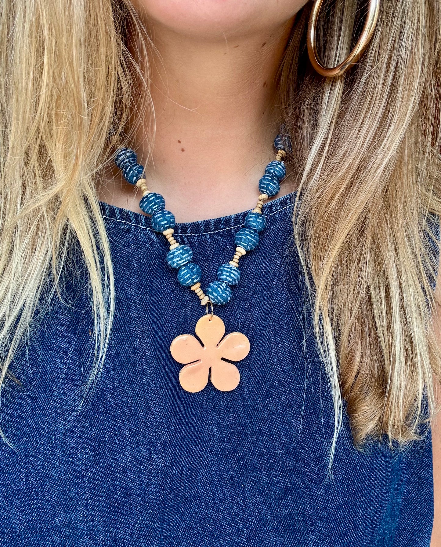 Kralenketting met Bloem