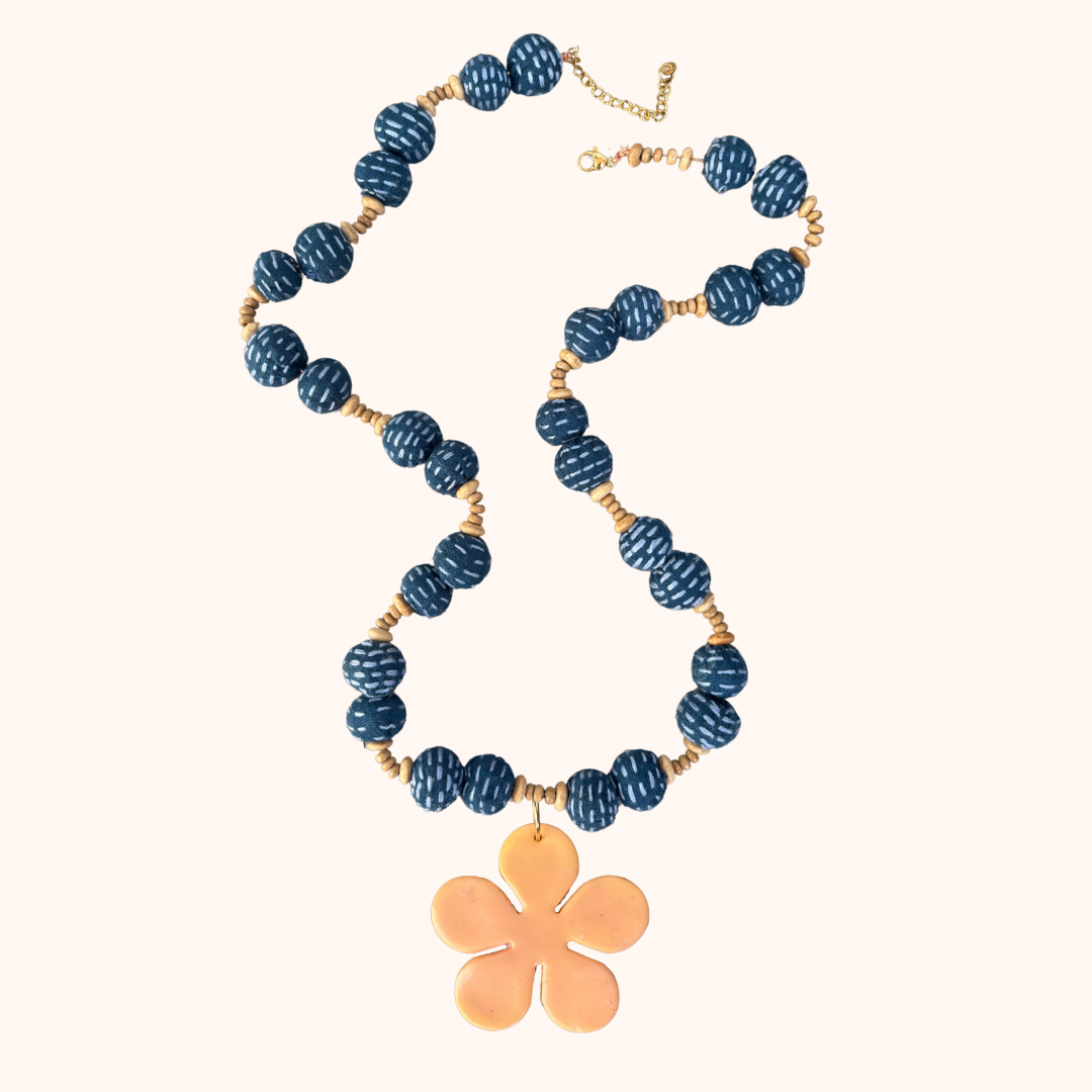 Kralenketting met Bloem