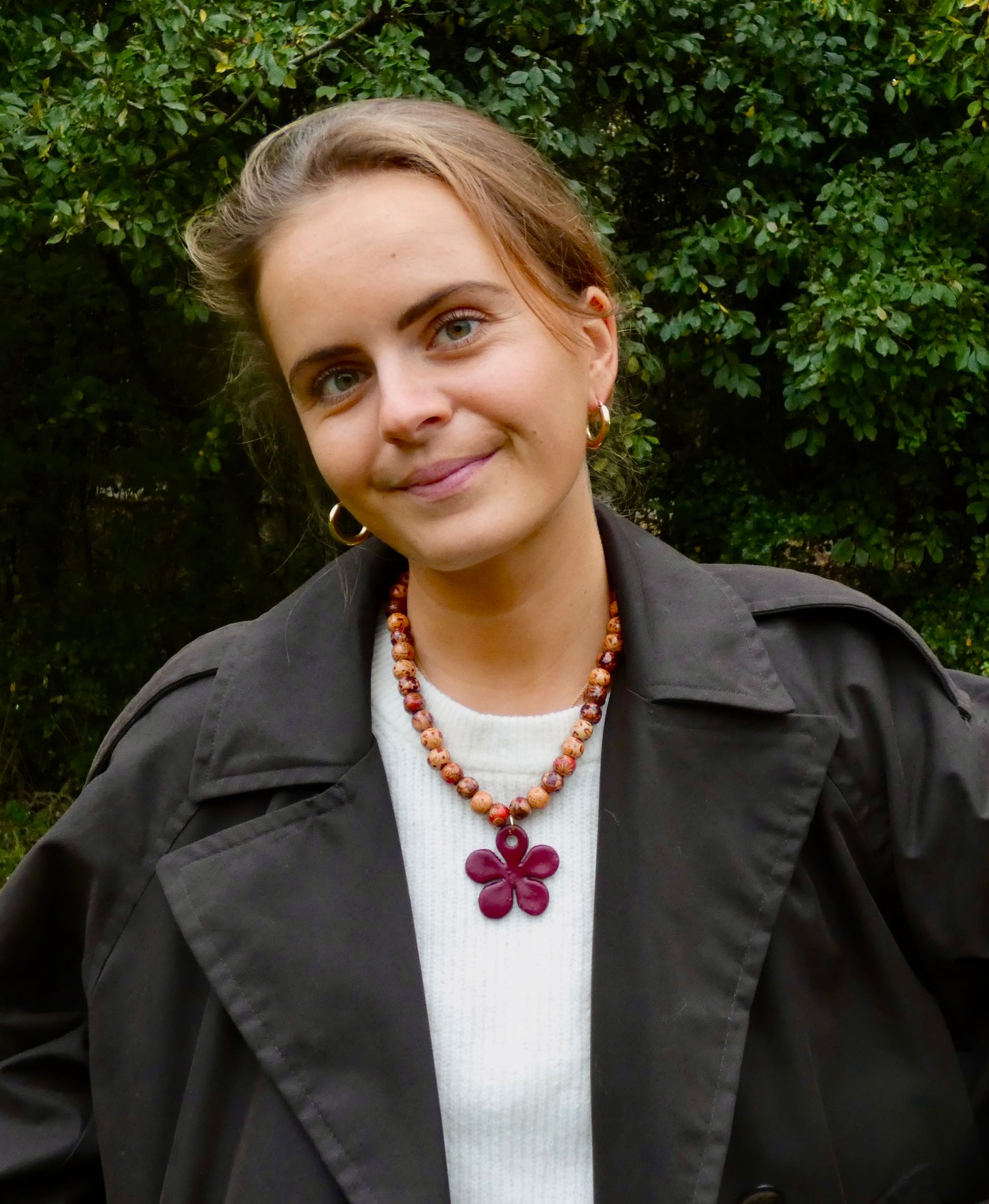 Kralenketting met bloem